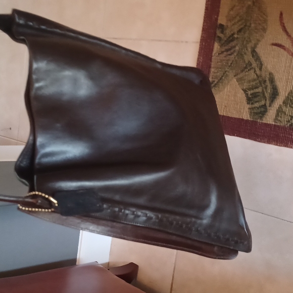ONLY 1 LEFT RARE Vintage Coach WEST END HOBO BAGS in my Closet Visit @lorac2015